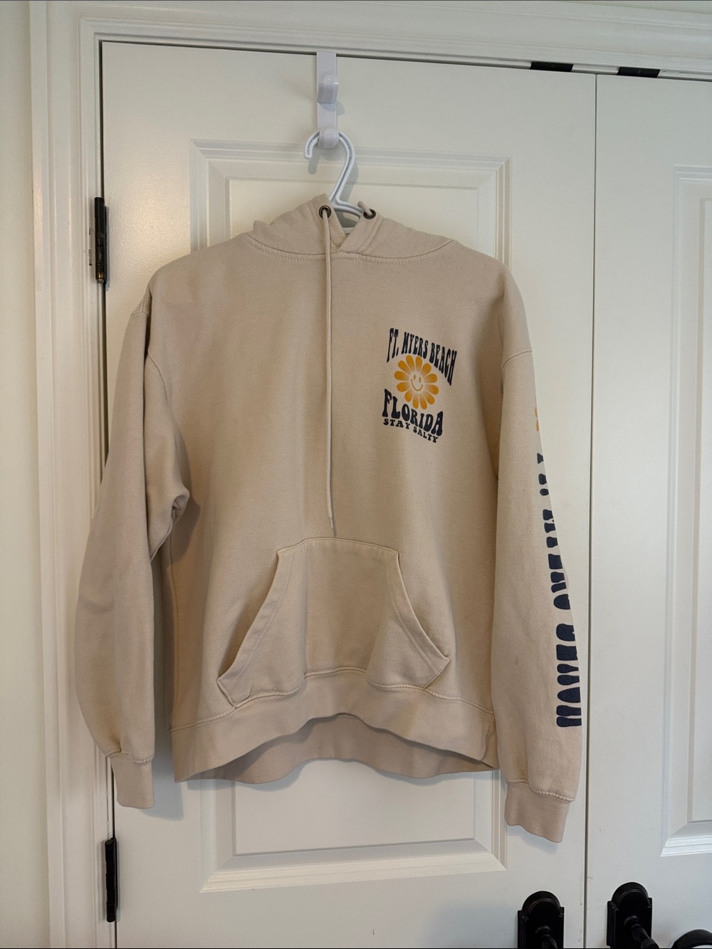Ft. Myers Beach Florida Graphic Crewneck Hoodie - Beige